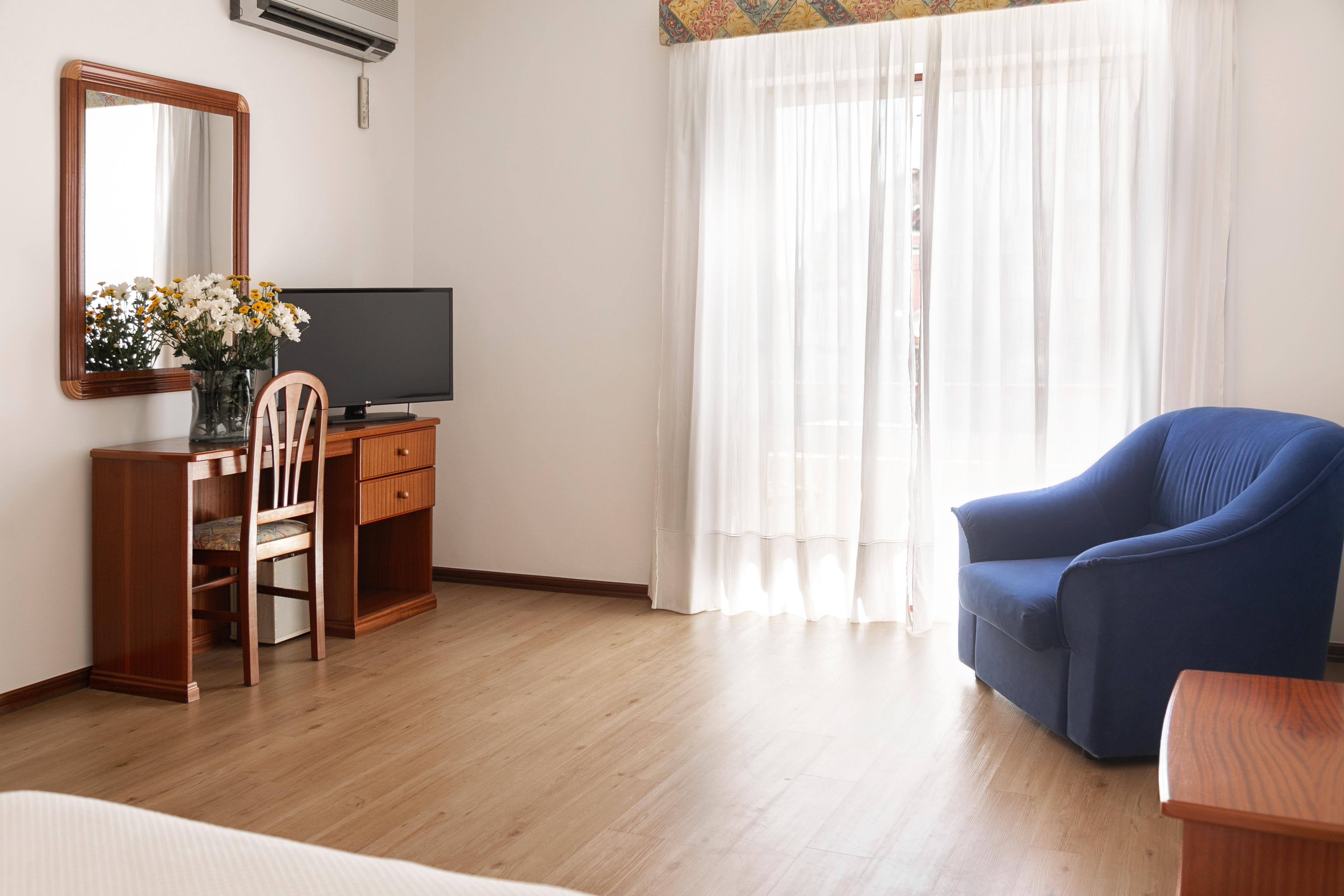 Hotel Comendador ボンバラル エクステリア 写真