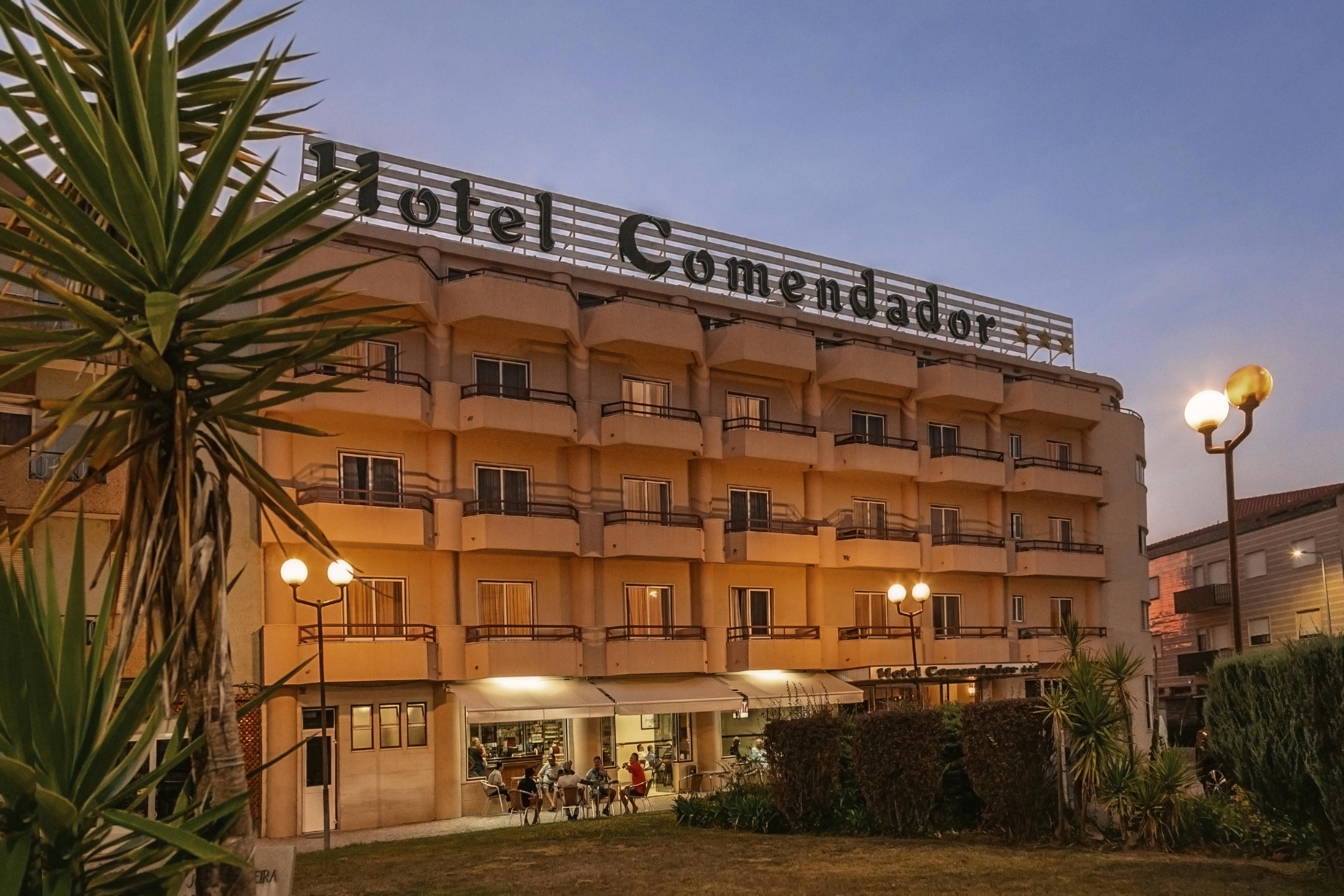 Hotel Comendador ボンバラル エクステリア 写真