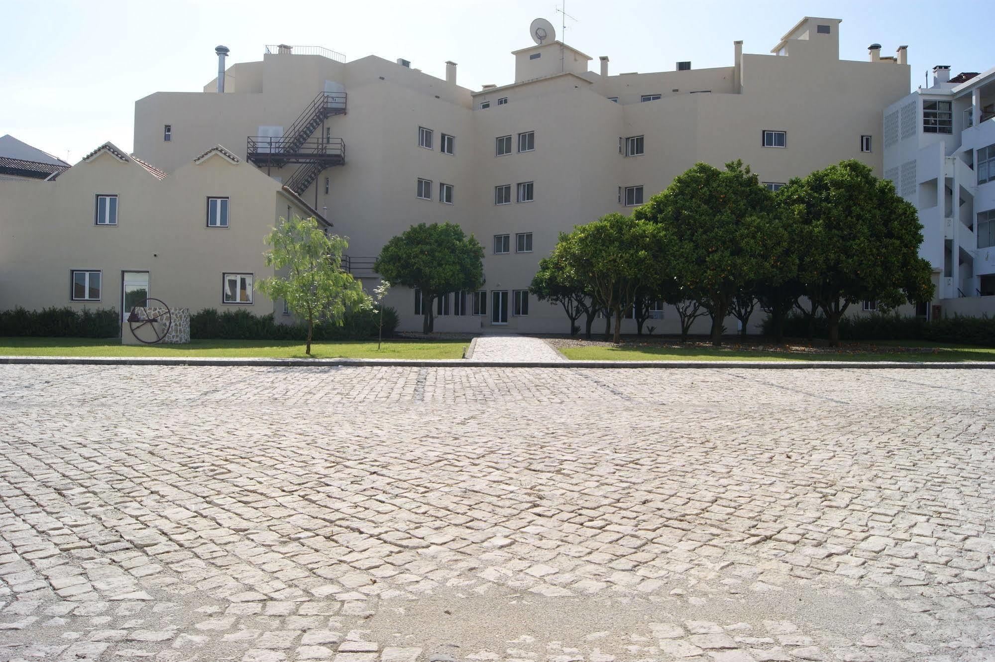 Hotel Comendador ボンバラル エクステリア 写真